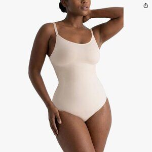 SHAPERX Women's Bodysuit‎ Tummy Control Body Shaper. White. Size M